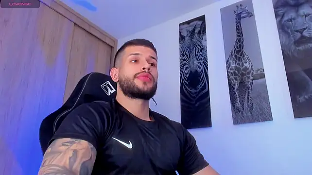 แชท XXX สดของ Santos_ramirez1