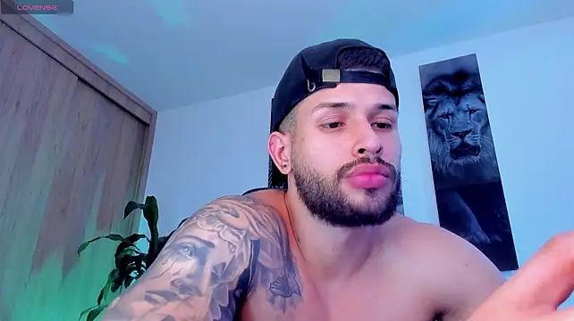 แชท XXX สดของ Santos_ramirez1