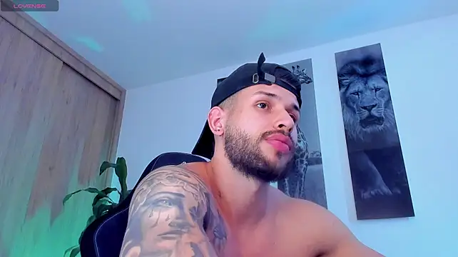 XXX chat uživo modela Santos_ramirez1