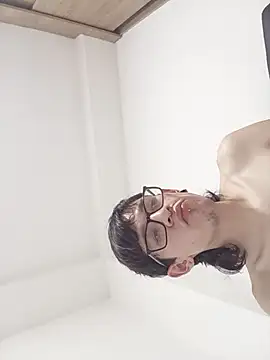JaxVance Show in webcam