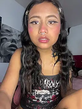 Nubeseliminadas Show in webcam