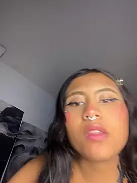 Nubeseliminadas' Webcam Show