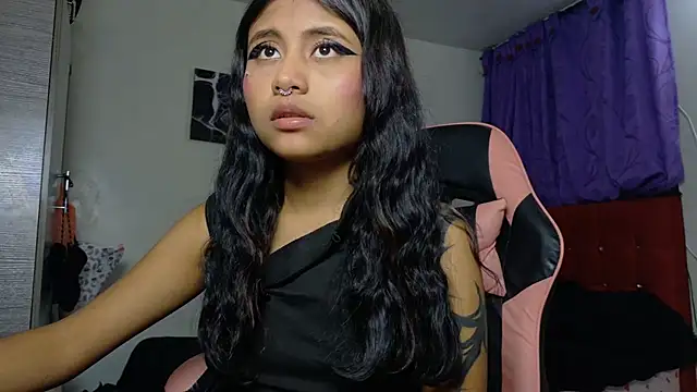 Nubeseliminadas' Webcam Show