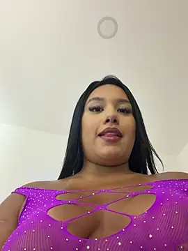 Chat +18 de SHANNE____ ao vivo