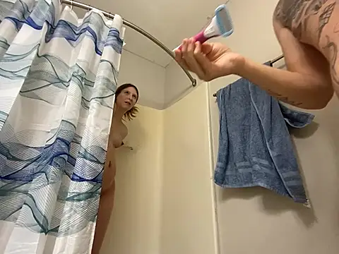 Mck3nz1e Webcam Show