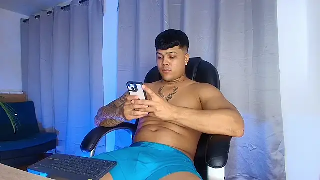 Show webcam de Pedro_x777