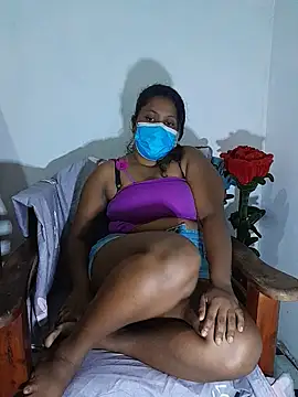 SL_baby_100 Adlı Modelin Canlı XXX Sohbeti