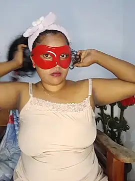 SL_baby_100 Adlı Modelin Canlı XXX Sohbeti