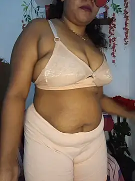 SL_baby_100 Adlı Modelin Canlı XXX Sohbeti