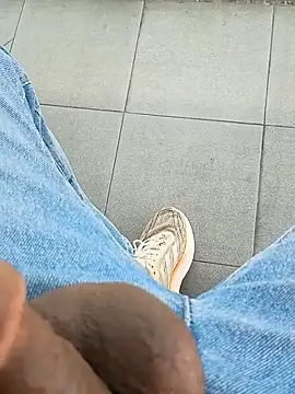 הופעת וובקאם של oneeyedwonder96