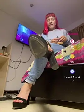 Chat +18 de Amelie-RedHoney ao vivo