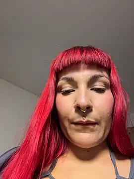 Amelie-RedHoney Webcamshow