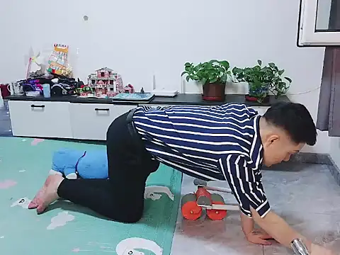 Llpl322's Webcam Show