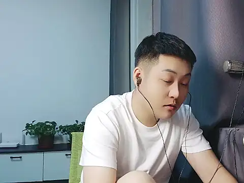 Llpl322's Webcam Show