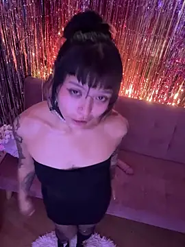 Gatalinaa111 Live XXX-chat