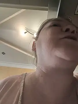 _Yourpussy_ – webcam-show