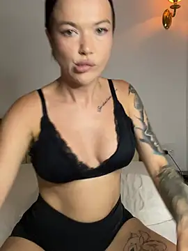 AmeliaLotuss' Live XXX Chat