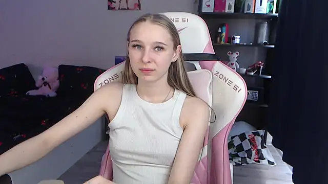 kitsune888's Webcam Show