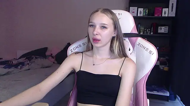 kitsune888's Webcam Show