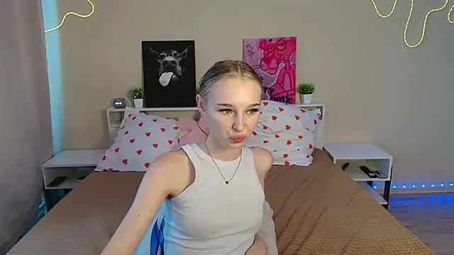 kitsune888 live XXX chat