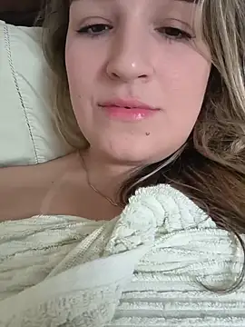Chat +18 de JadeCherry ao vivo
