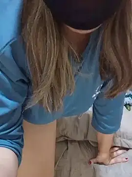 عرض كام Hotsirine