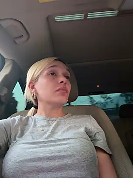 Webkamerová show kimberlyReyes_