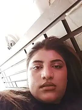 צ'אט XXX בשידור חי של Sanaya_Gil