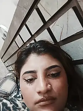 Sanaya_Gil Adlı Modelin Canlı XXX Sohbeti