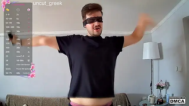 Show modela uncut_greek na web-kameri
