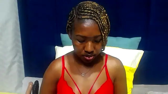 Candylips22 élő XXX-chatje