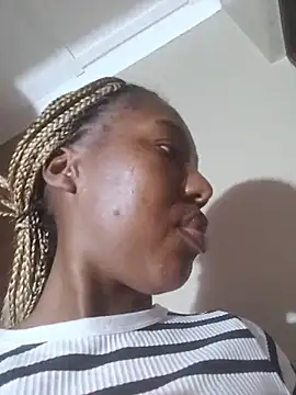 Živý XXX chat Candylips22