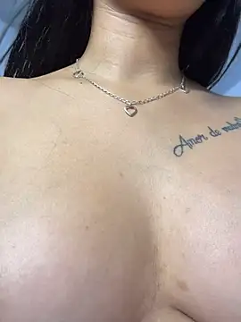 Hannaa_blondee's Webcam Show