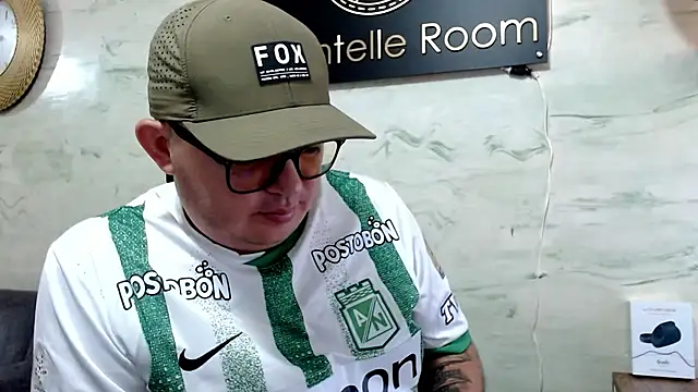 maximo_daddy 在線直播表演