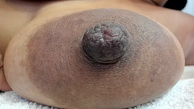 zara_lopez's Live XXX Chat