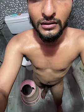 הופעת וובקאם של Chennai_NaughtyBoy