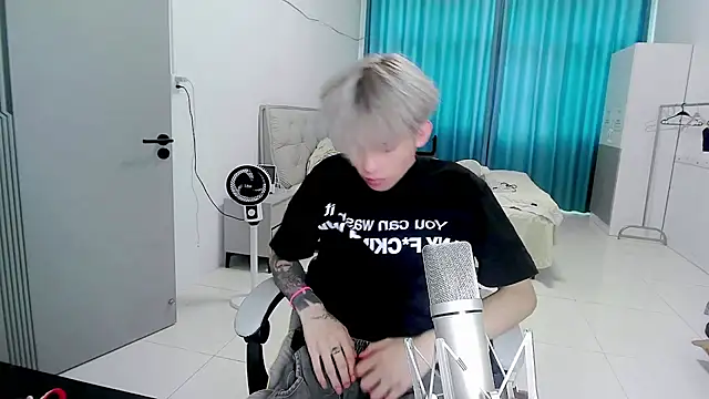 KPL-11 webcam show
