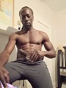 KingBlackStallion Show in webcam