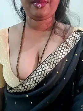 Ramya_369's Live XXX Chat