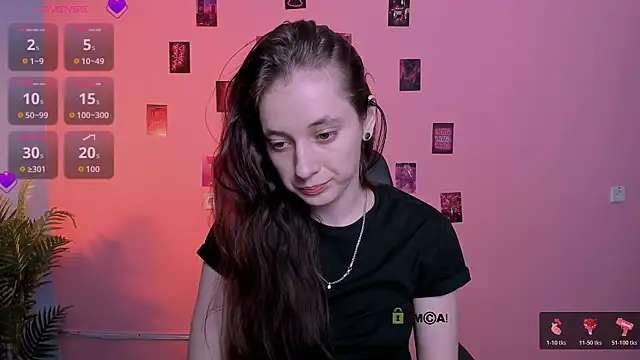 nami_glow – Kamerová šou