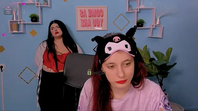nami_glow Webcam Show