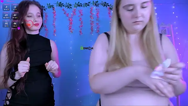 nami_glow – Kamerová šou