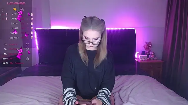 ammyska Chat XXX live