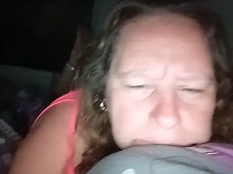 XXX chat uživo modela Jahudka47