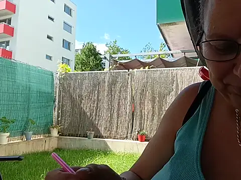 Jahudka47 webcam show