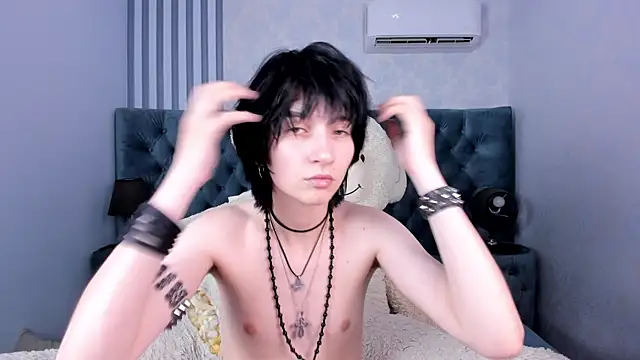 AdonBev Pertunjukan Webcam