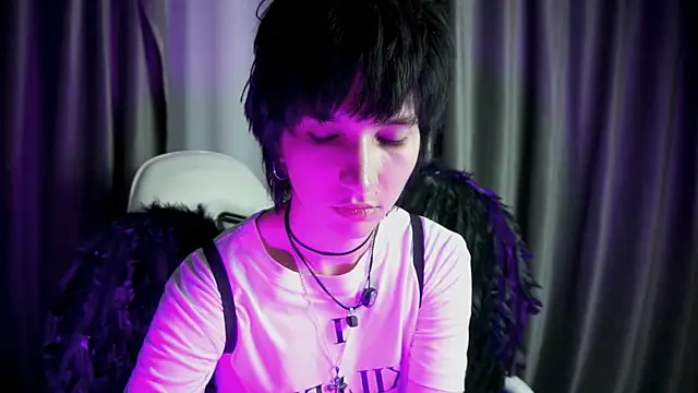 AdonBevのウェブカメラショー