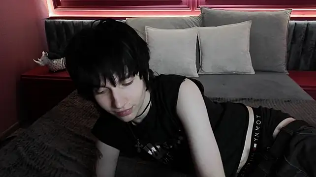 AdonBev webcam show