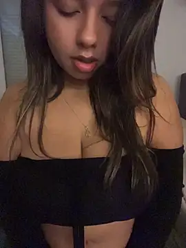 Lusty_Lunaa Шоу с уебкамера