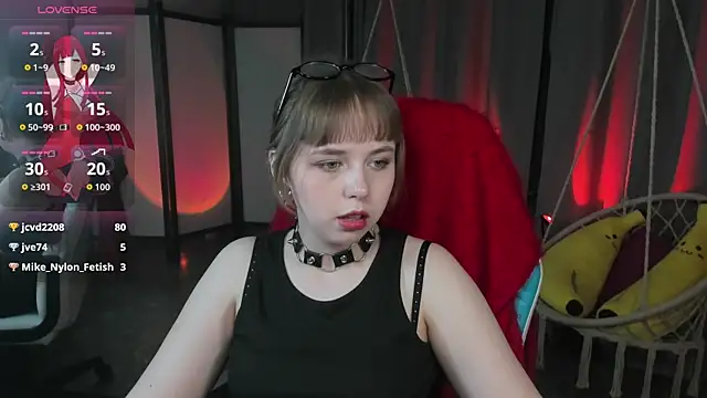 XXX chat uživo modela LeonaHicks